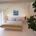 Fernwood بيت ضيافة 4*
